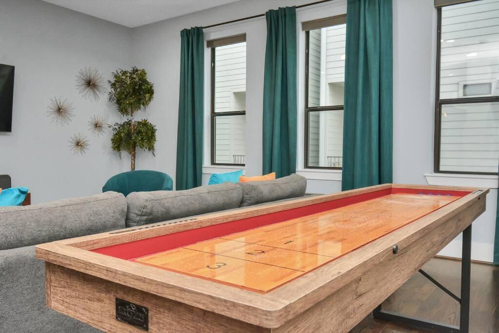 Skyline Views - Sleeps 10 Home Near Downtown Χιούστον Εξωτερικό φωτογραφία