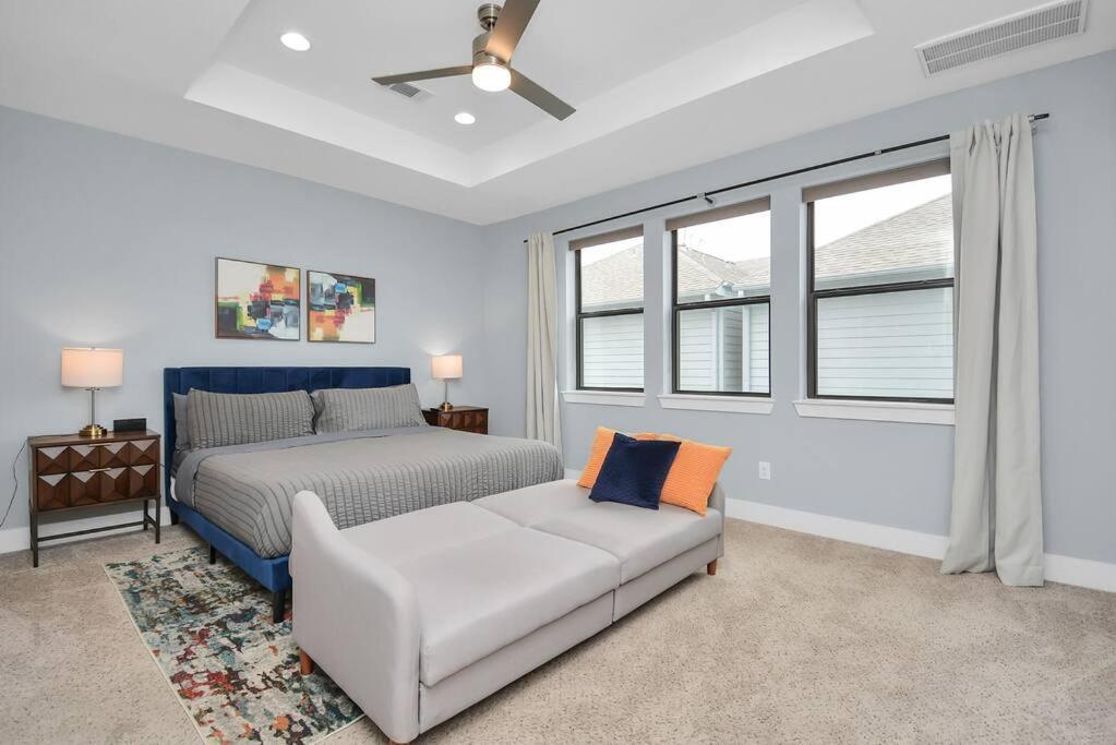 Skyline Views - Sleeps 10 Home Near Downtown Χιούστον Εξωτερικό φωτογραφία