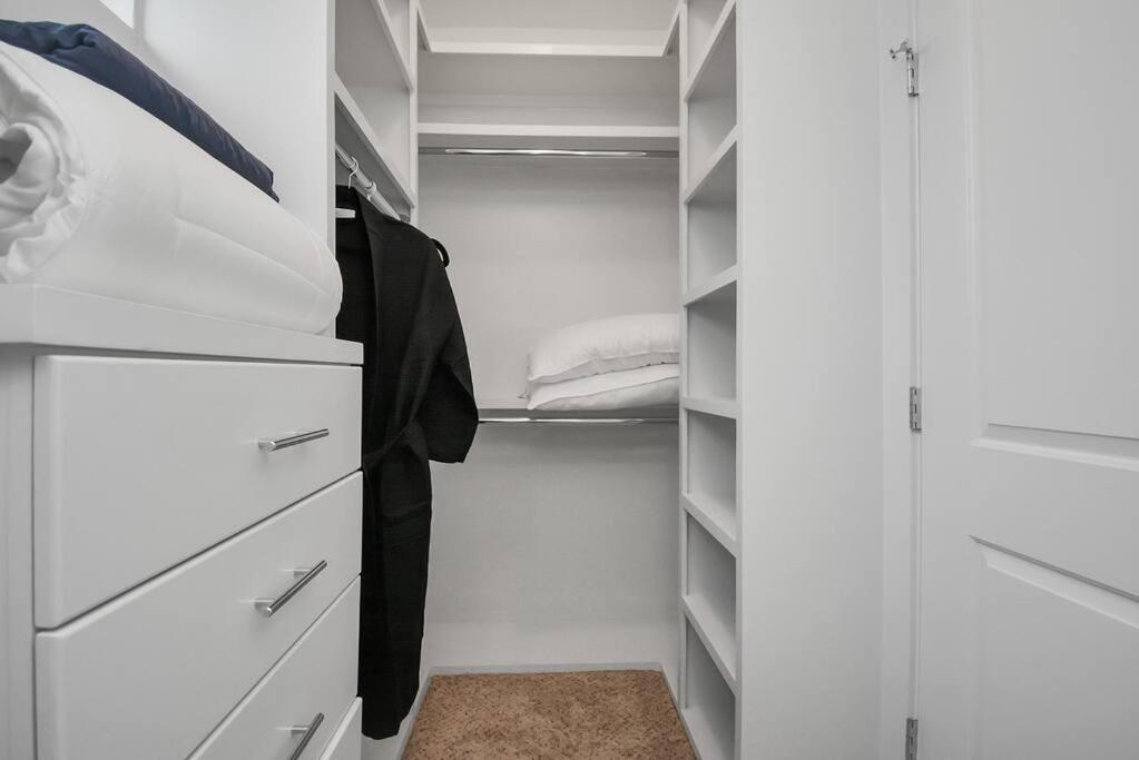 Skyline Views - Sleeps 10 Home Near Downtown Χιούστον Εξωτερικό φωτογραφία