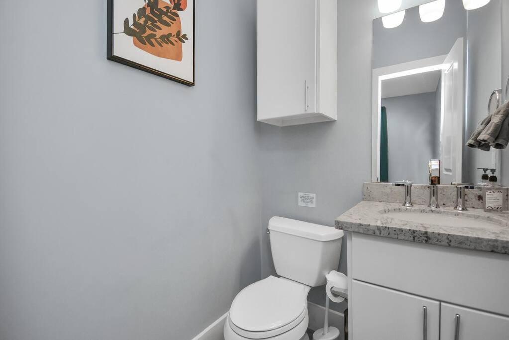 Skyline Views - Sleeps 10 Home Near Downtown Χιούστον Εξωτερικό φωτογραφία
