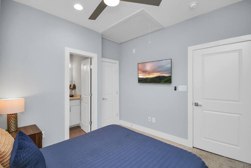 Skyline Views - Sleeps 10 Home Near Downtown Χιούστον Εξωτερικό φωτογραφία