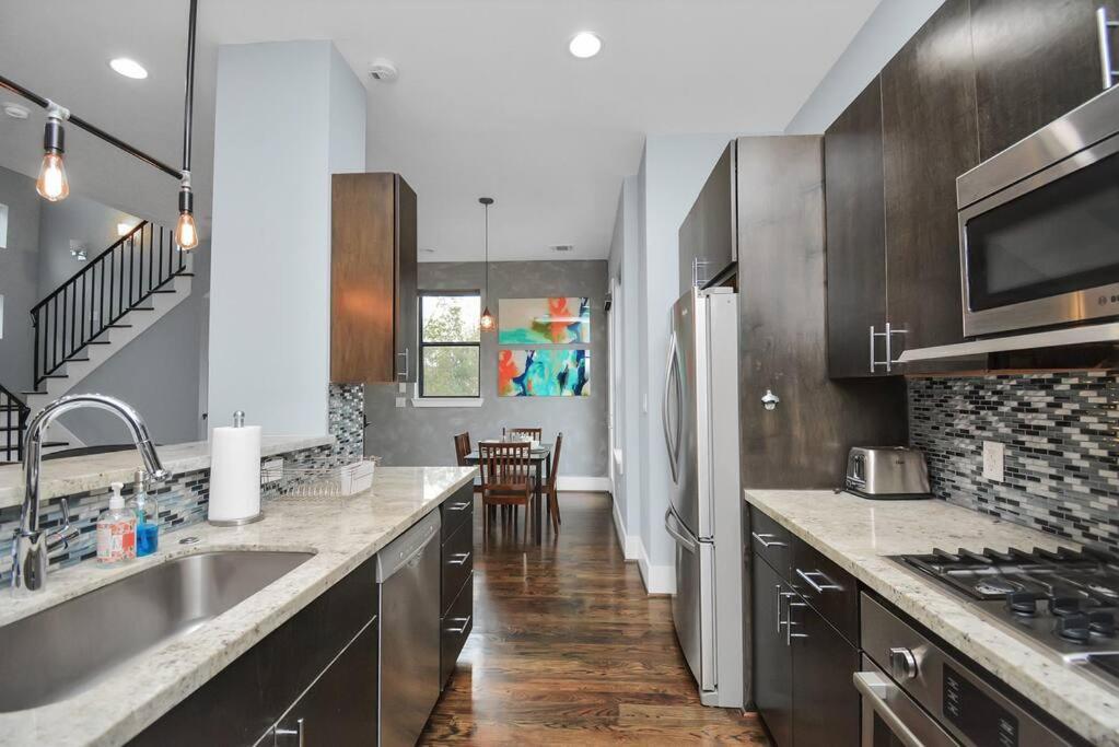 Skyline Views - Sleeps 10 Home Near Downtown Χιούστον Εξωτερικό φωτογραφία